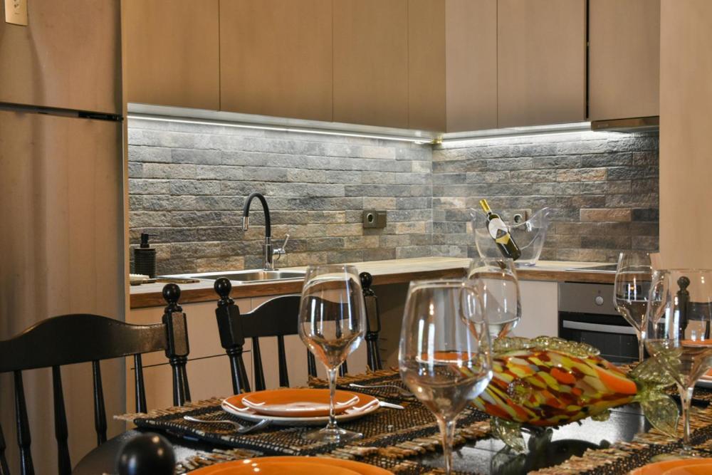 Pepromeno Luxury Apartment In The City Center Καλαμάτα Εξωτερικό φωτογραφία
